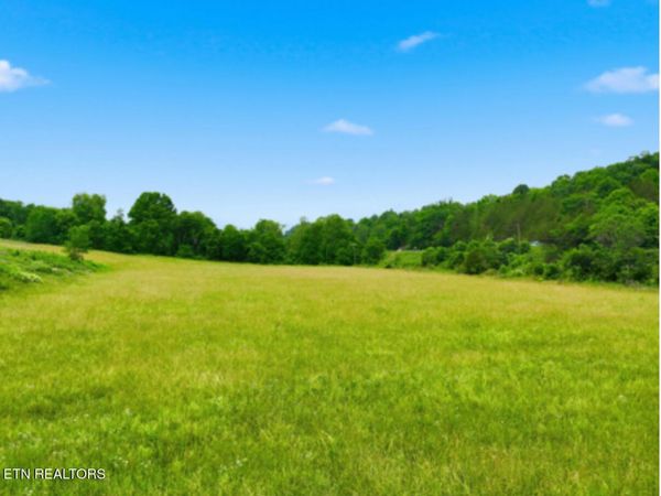 186 Blair Rd, Dryden, VA 24243