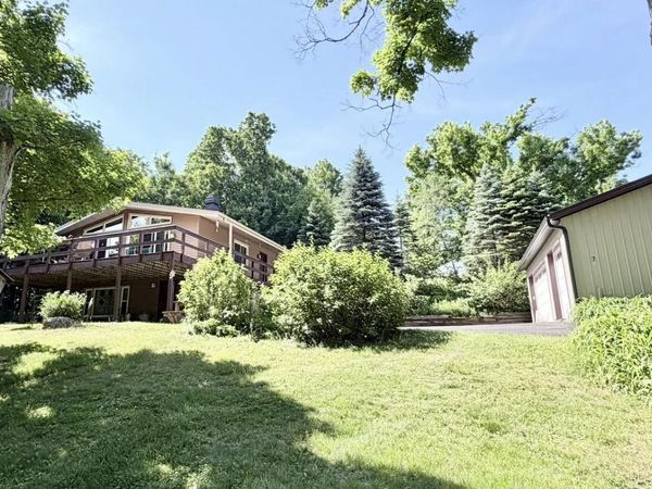 W2875 Kniep ROAD, Elkhorn, WI 53121
