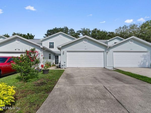 3915 MEADOWVIEW Drive N, Jacksonville, FL 32225