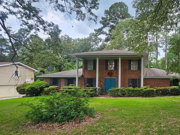 3228 Pines Road, Shreveport, LA 71119