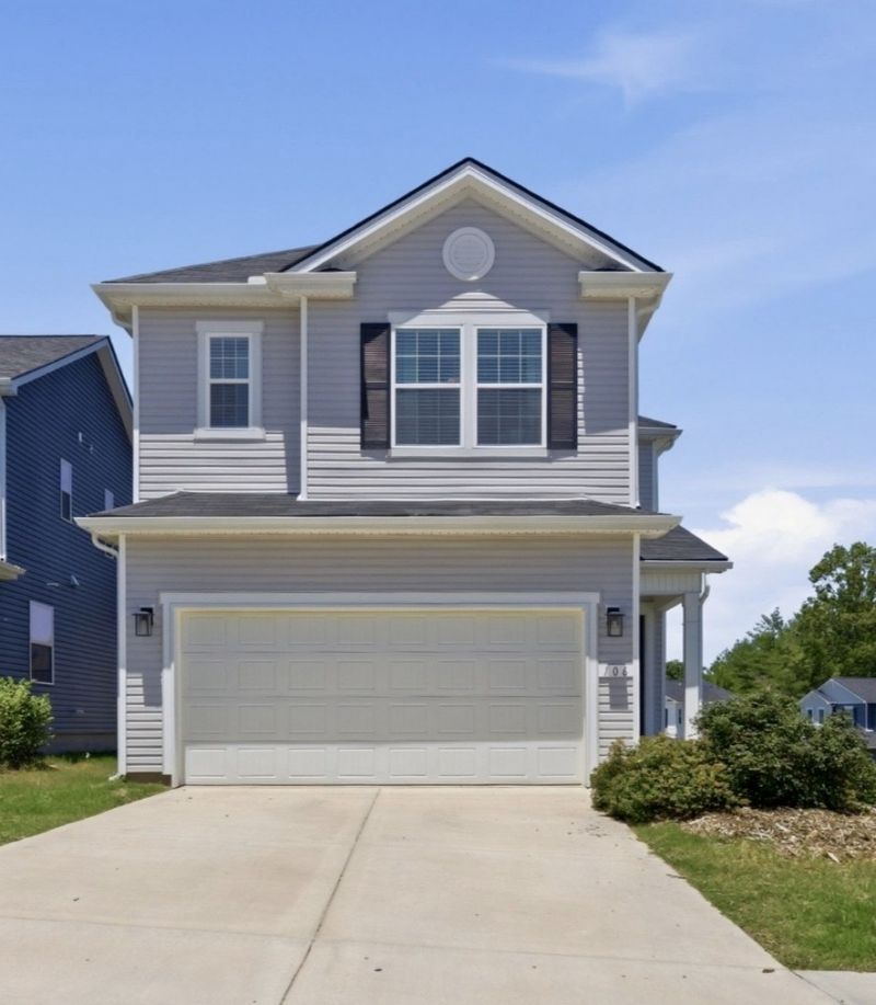106 Timber Crest Trl White Bluff, TN 37187