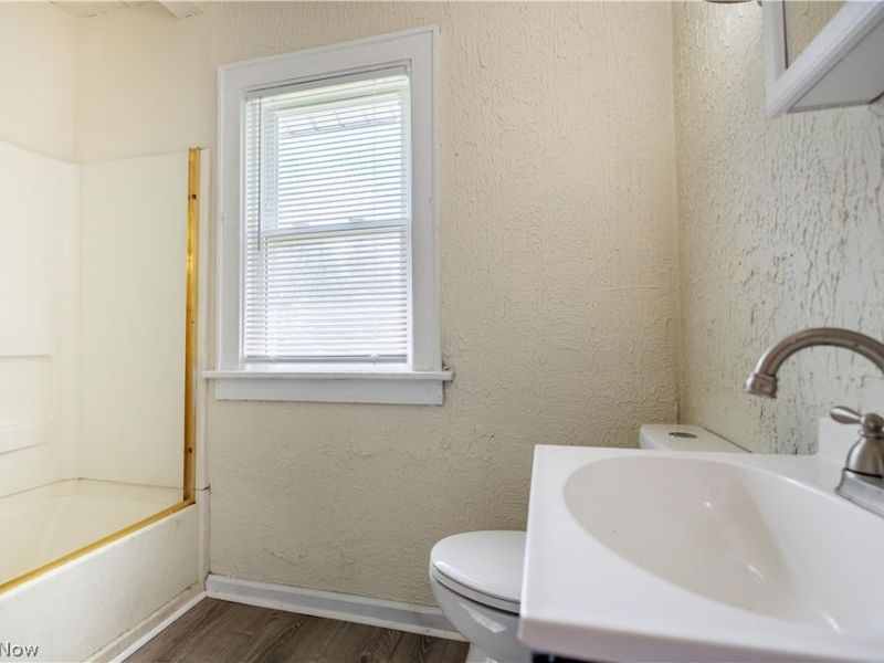 688 Kipling Street , Akron, OH 44306 Photo 25
