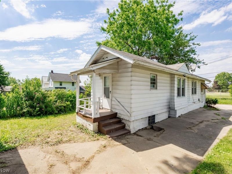 688 Kipling Street , Akron, OH 44306 Photo 7