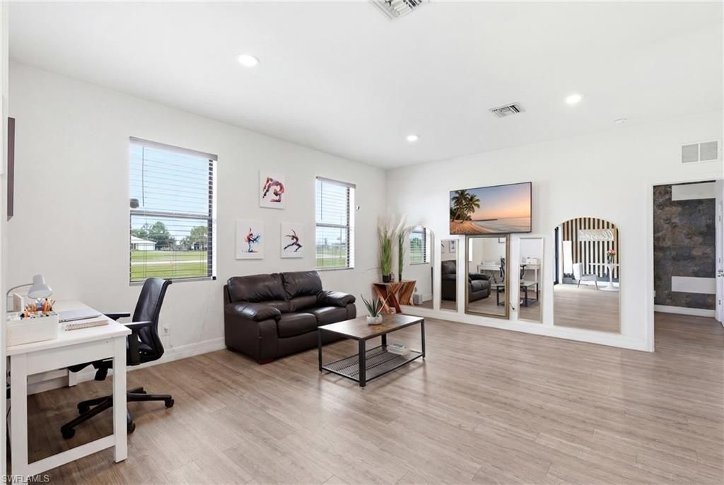 9049 Green Cir , Labelle, FL 33935 Photo