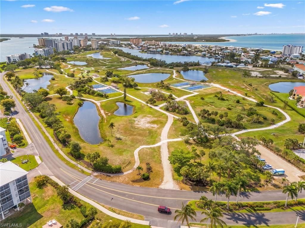 4591 Bay Beach Ln , Unit 393, Fort Myers Beach, FL 33931 Photo