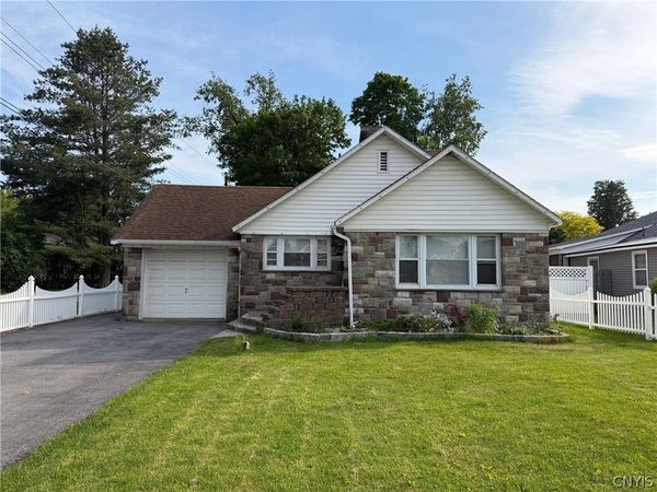 902 James Street , Utica, NY 13501