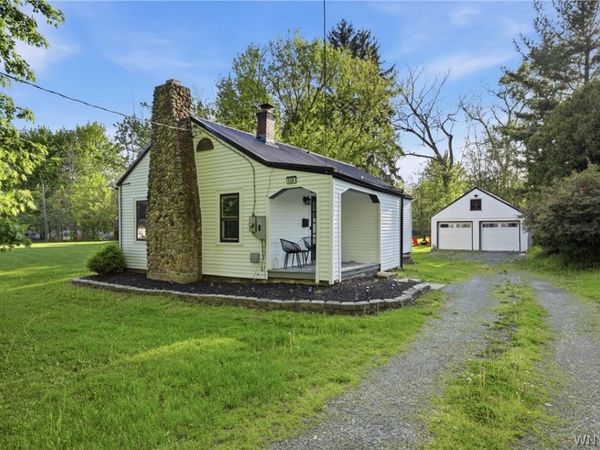 528 Ward Road , North Tonawanda, NY 14120