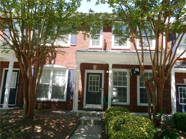 1620 Cove Creek Circle , Norcross, GA 30093