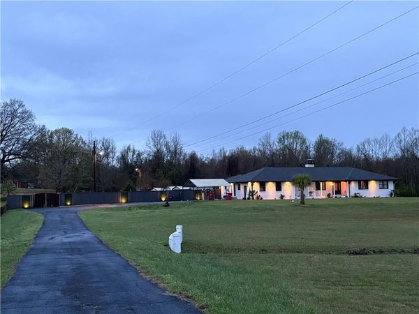 1842 Williamson Road , Macon, GA 31206