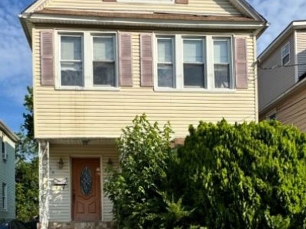 114 W 17Th St, Unit 2, Linden, NJ 07036