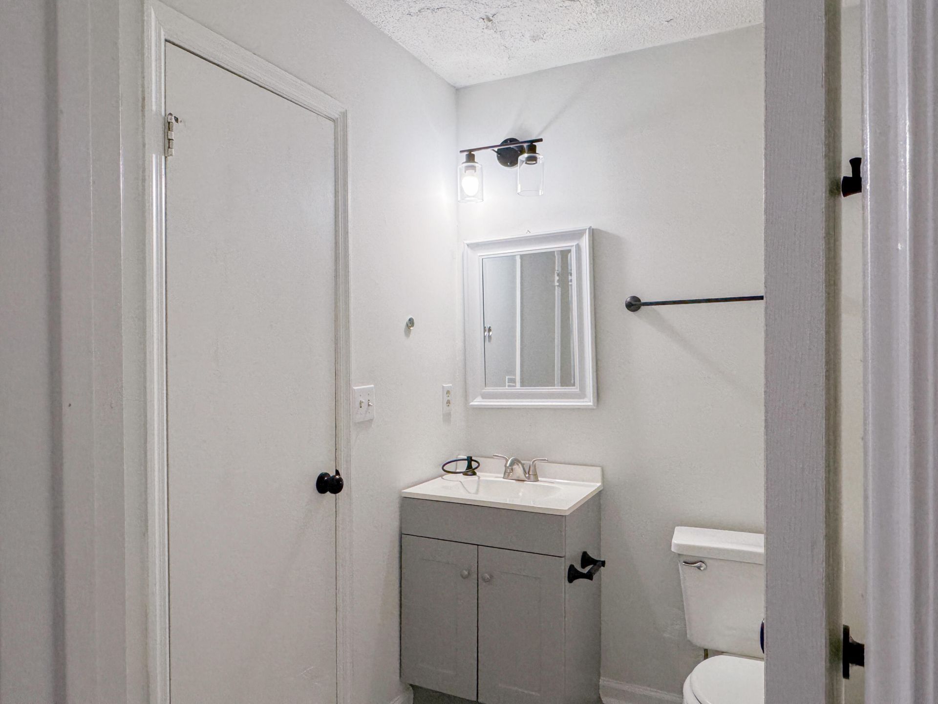 216 Parlor Drive Photo 11