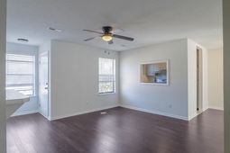 216 Parlor Drive photo 4