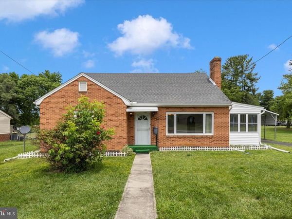 17534 LINCOLNSHIRE ROAD, HAGERSTOWN, MD 21740