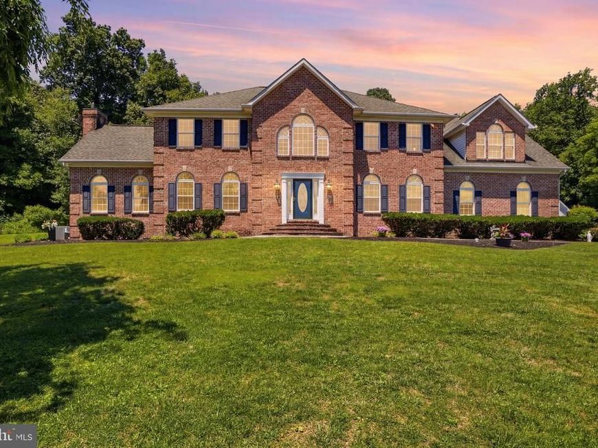 6340 Hunters Ridge Lane, Stewartstown, PA 17363 Main Photo