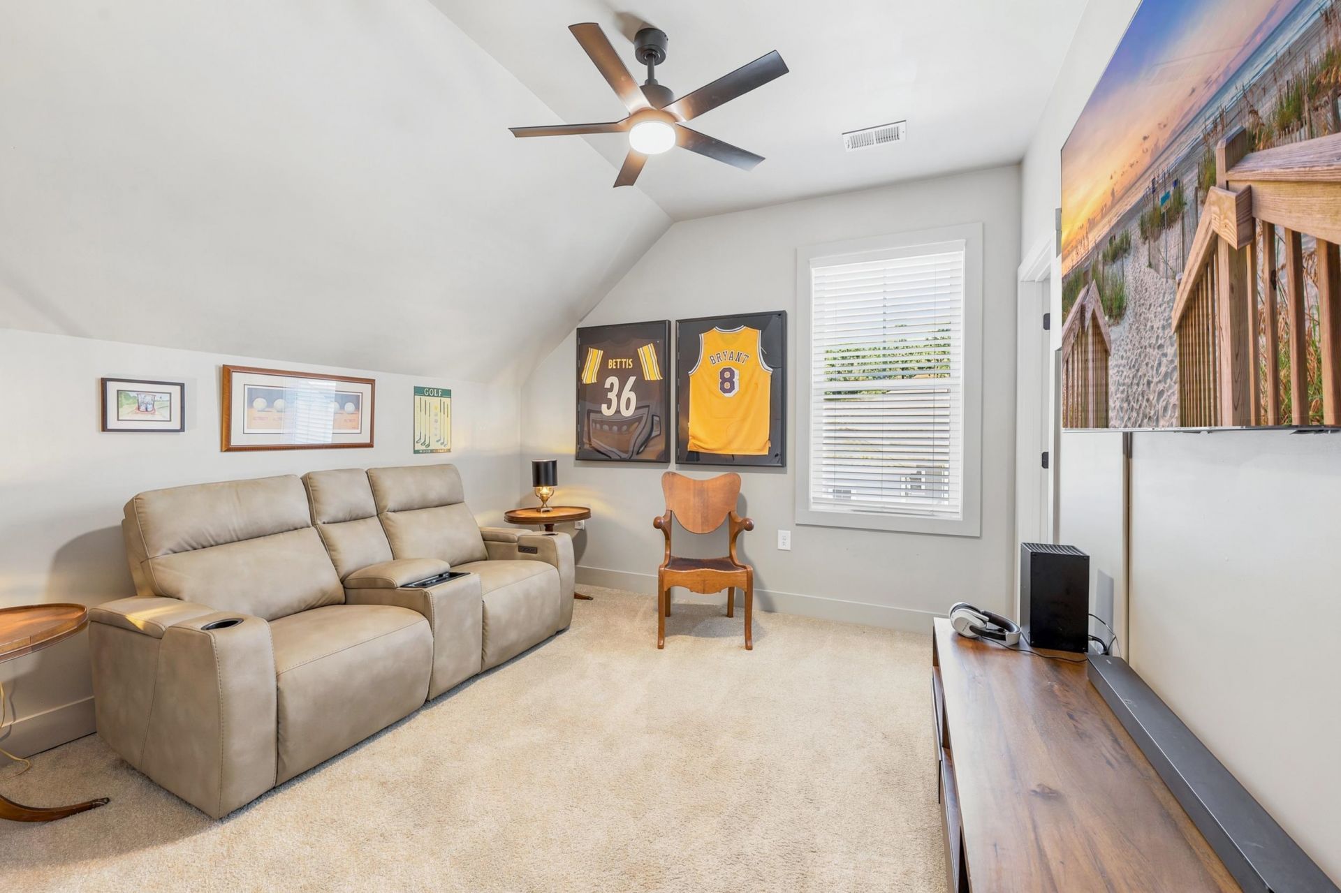 164 Hill Dr.  Photo 16