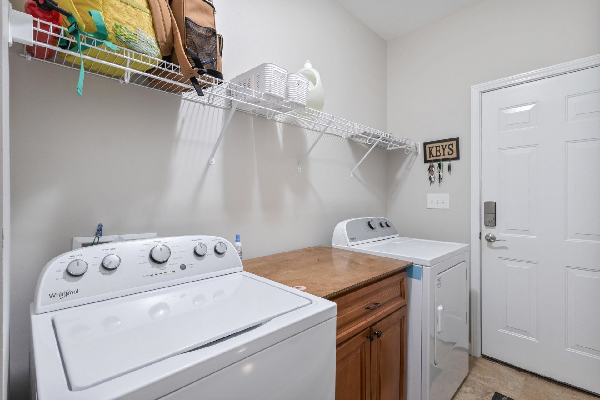 112 Pottery Landing Dr. Photo 13