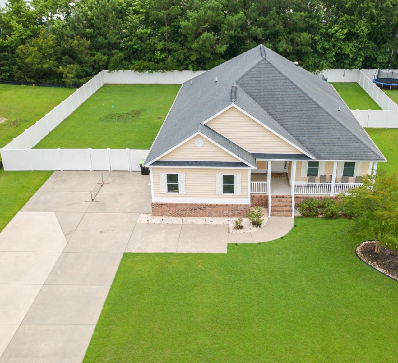 112 Pottery Landing Dr. Photo 52