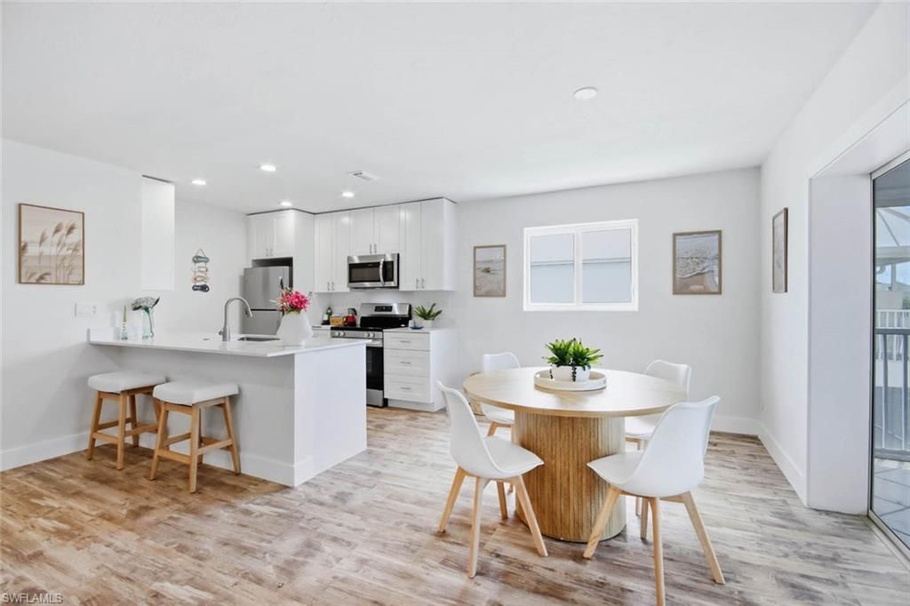 805 E Gulf Dr , Unit 8A, Sanibel, FL 33957 Photo