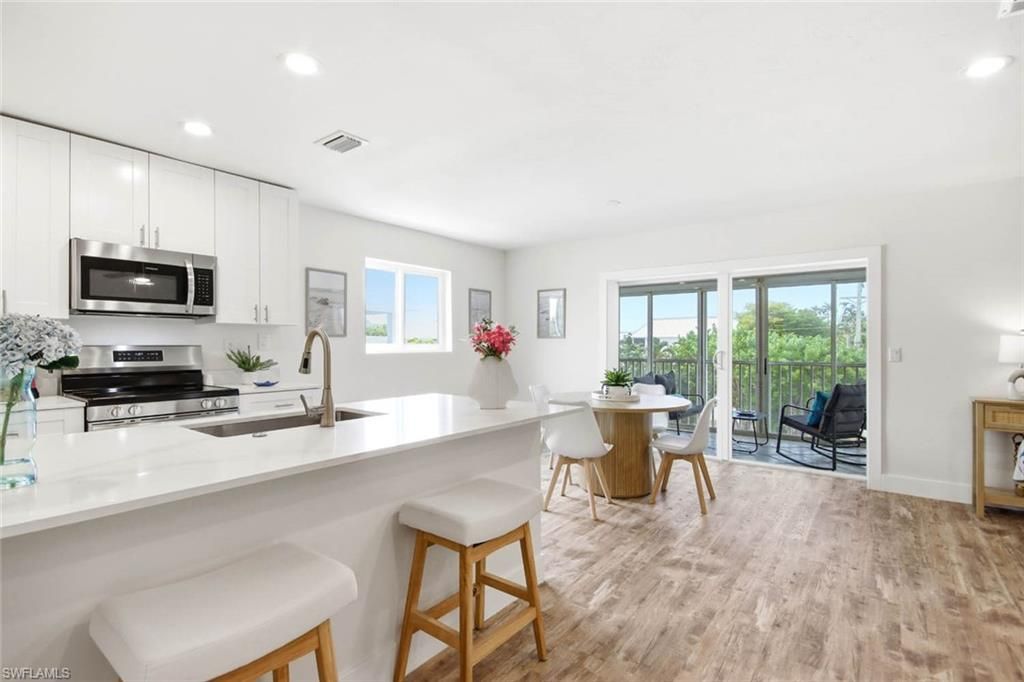 805 E Gulf Dr , Unit 8A, Sanibel, FL 33957 Photo