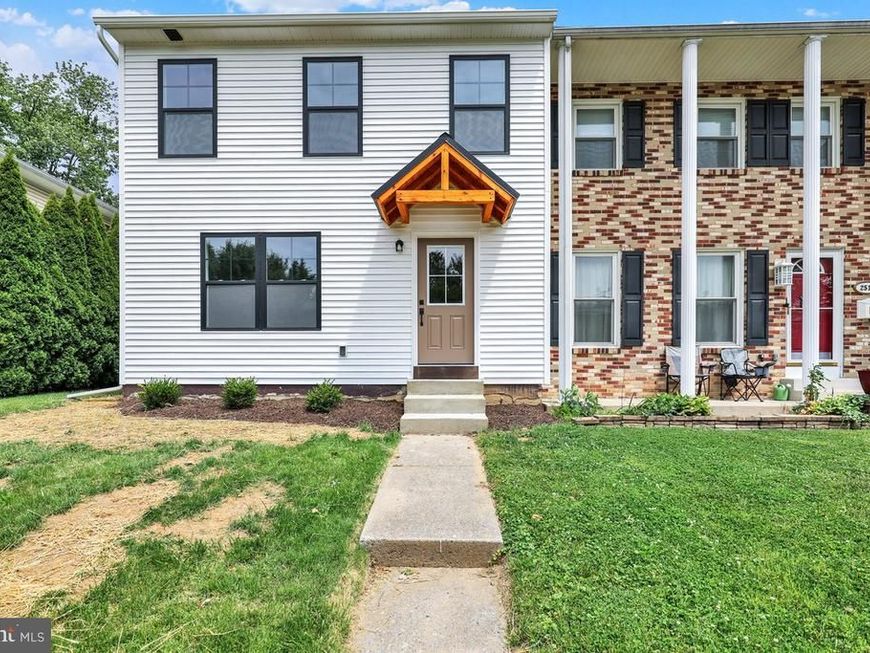 2515 Girard Avenue, Reading, PA 19609 Main Photo