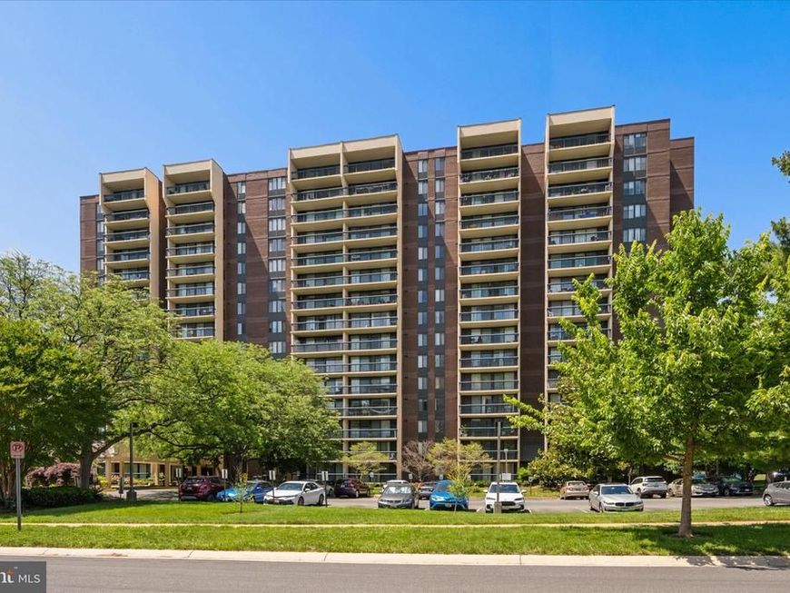 7401 Westlake Terrace , Unit 607, Bethesda, MD 20817 Main Photo