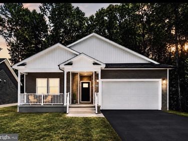192 WOODMOUNT DRIVE, COLONIAL BEACH, VA 22443