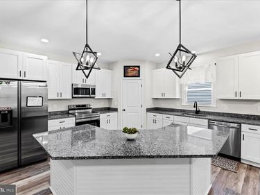 192 WOODMOUNT DRIVE, COLONIAL BEACH, VA 22443