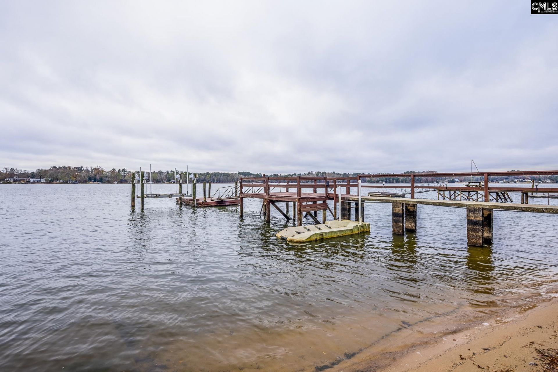 1113 Newberry Shores Drive  Photo 4