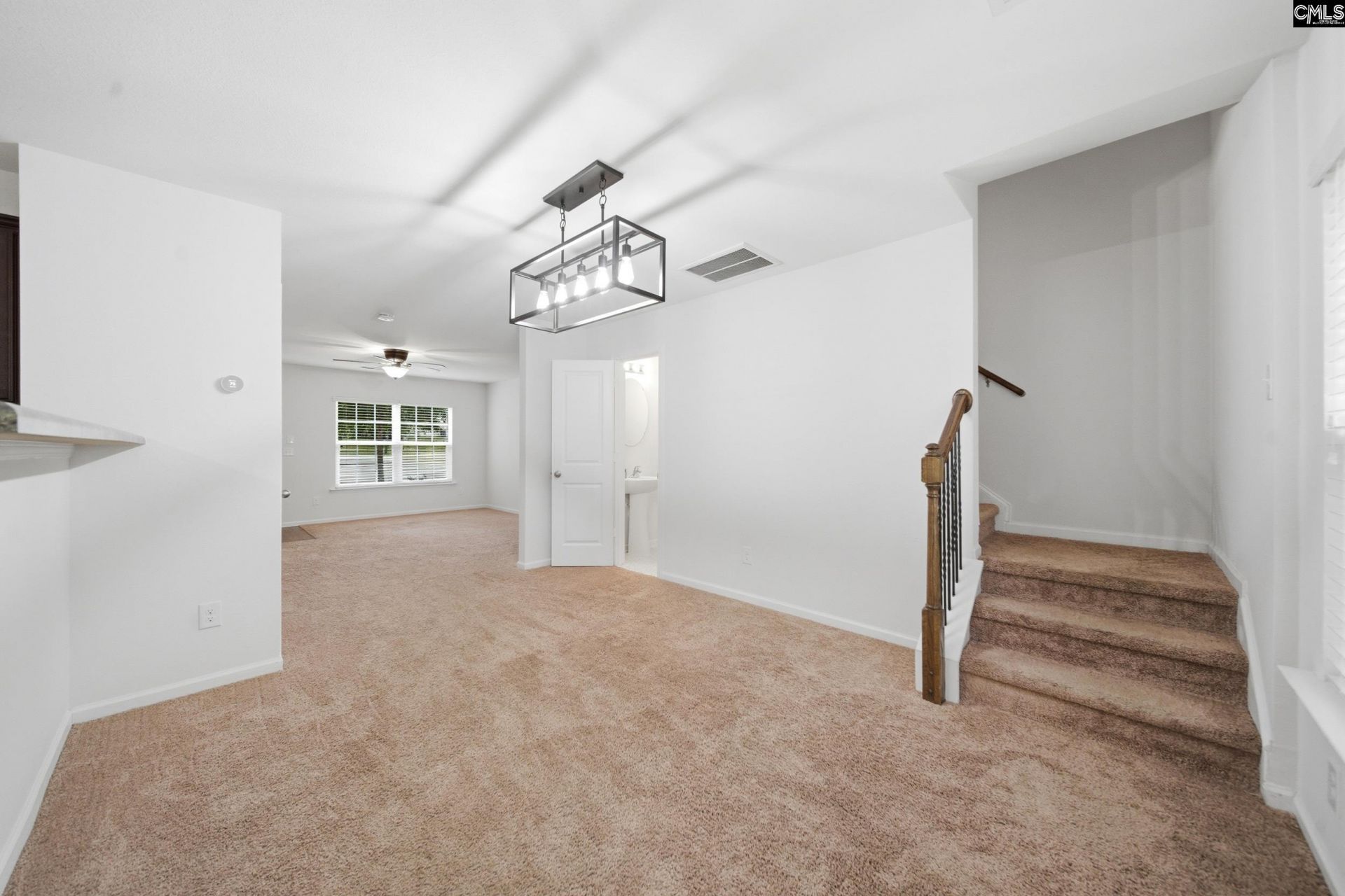 196 Phoenix Lane  Photo 10