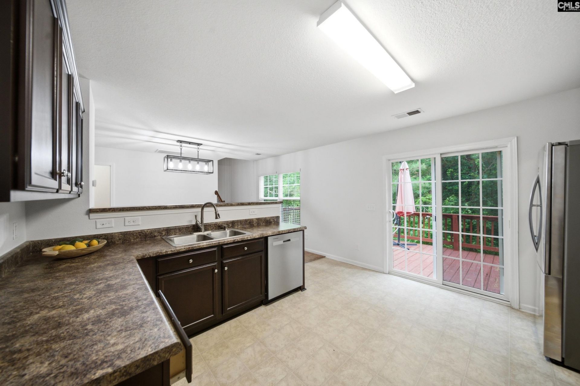 196 Phoenix Lane  Photo 8