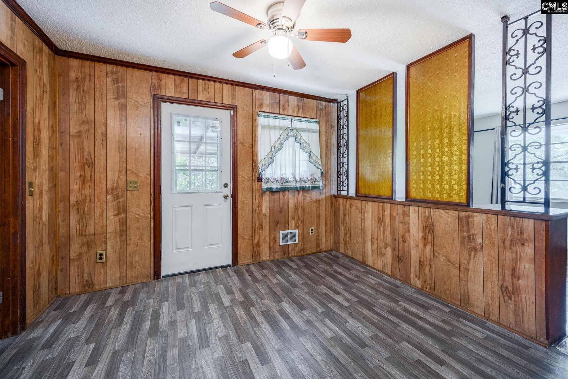 5666 Middleton Court  Photo 13
