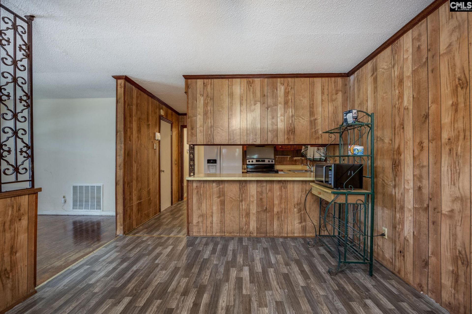 5666 Middleton Court  Photo 17