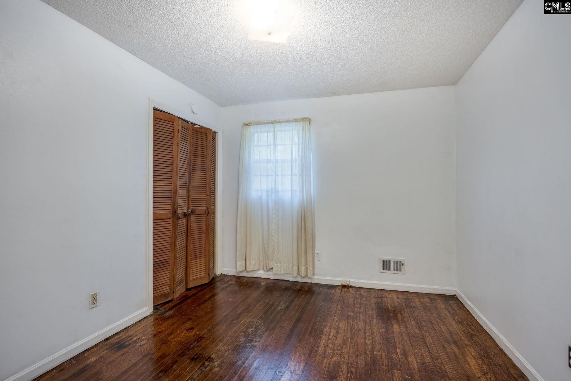 5666 Middleton Court  Photo 29