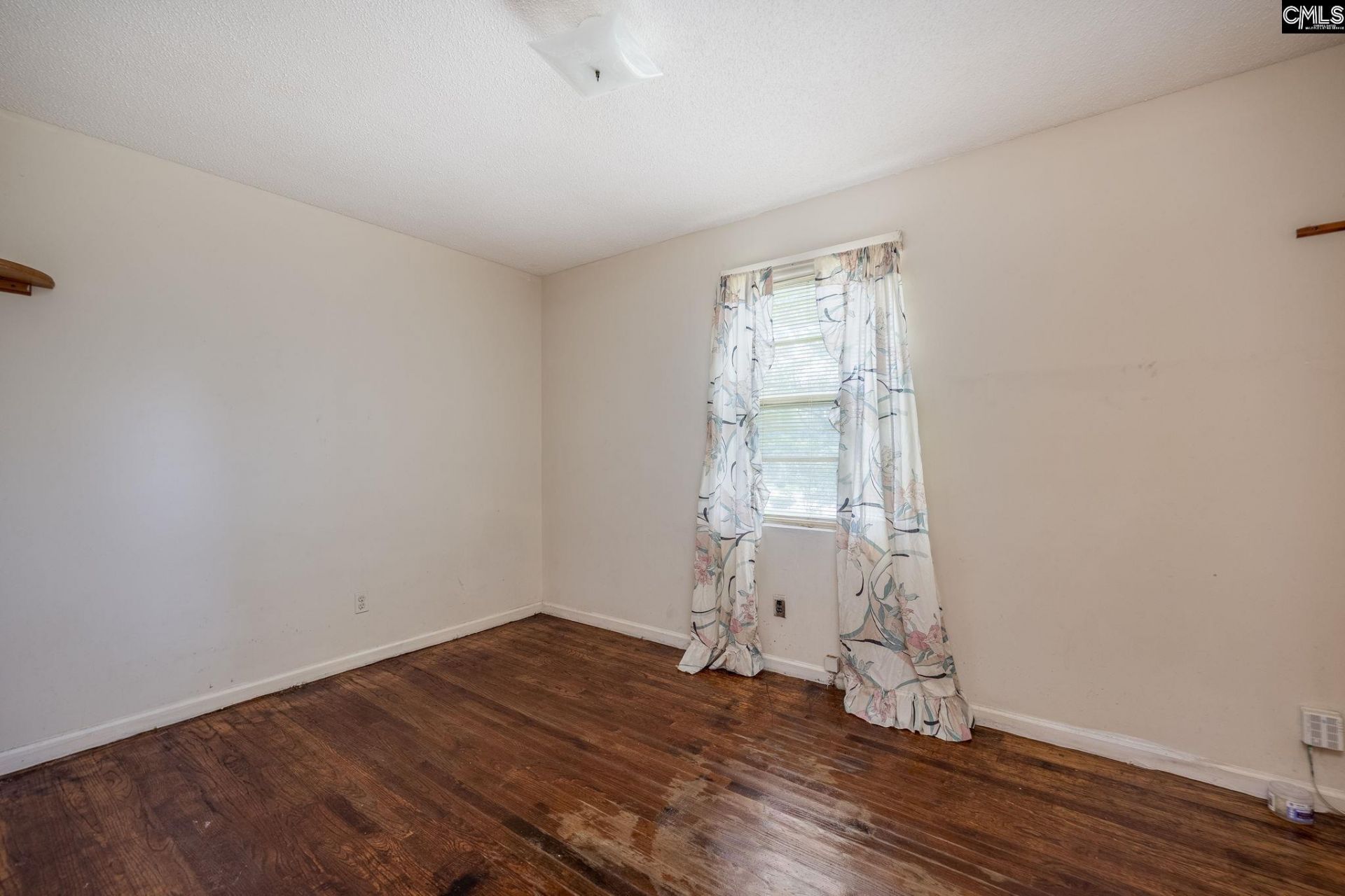 5666 Middleton Court  Photo 34