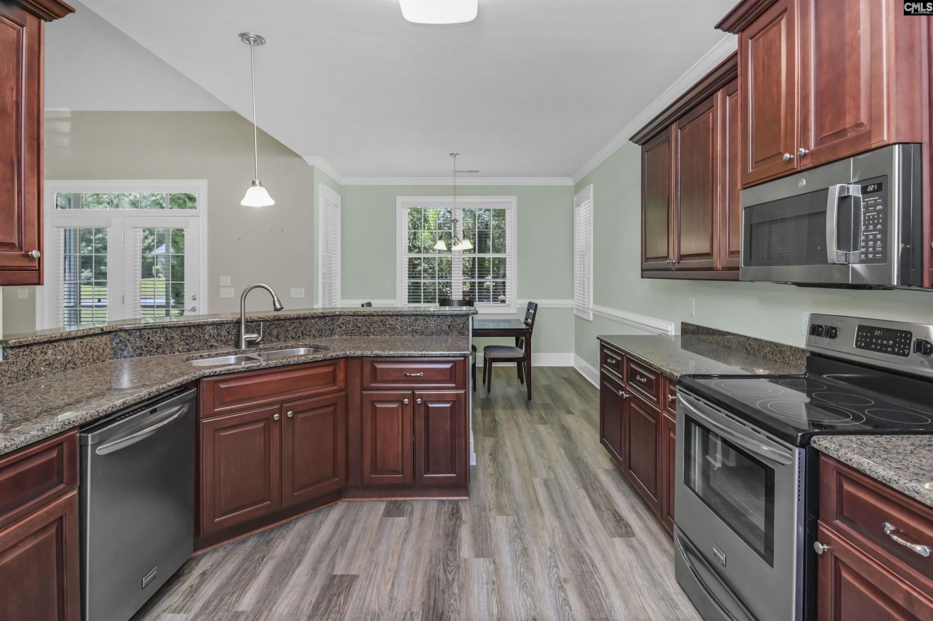 103 Lake Hilton Drive  Photo 6