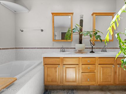 762 Divot Drive, Fernley, NV 89408 Photo