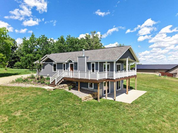17958 Hidden Valley Lane, Argyle, WI 53504