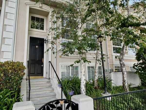 4110 W Kling, Burbank, CA 91505