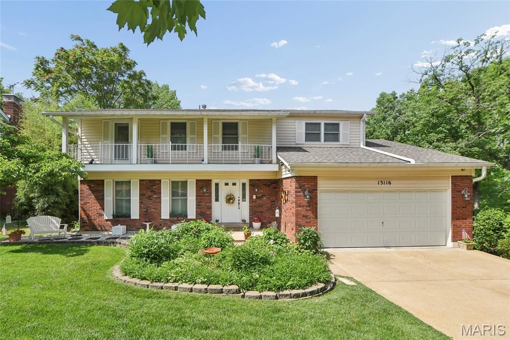 13116 Huntercreek Ridge Road , Saint Louis, MO 63131 Main Photo