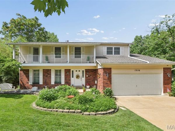 13116 Huntercreek Ridge Road , St Louis, MO 63131
