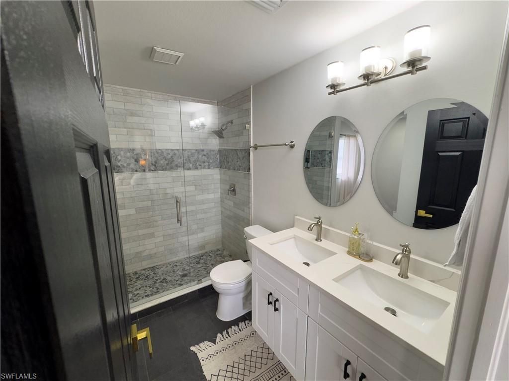 1019 Wyomi Dr, Fort Myers, FL 33919 Photo