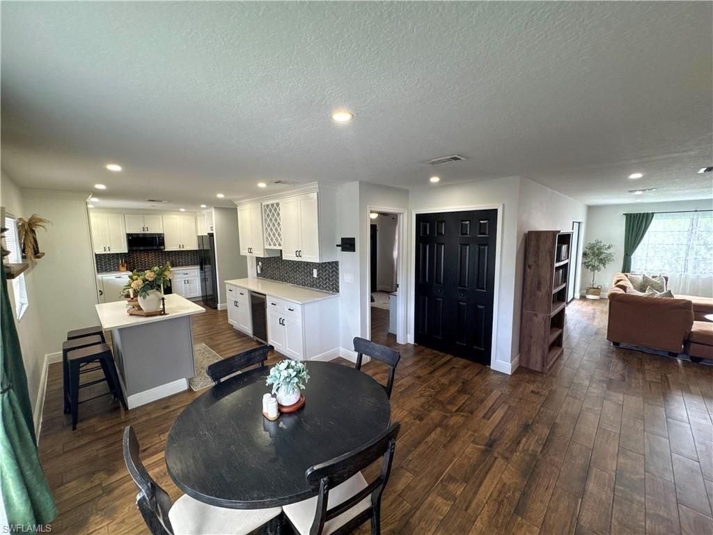 1019 Wyomi Dr, Fort Myers, FL 33919 Photo