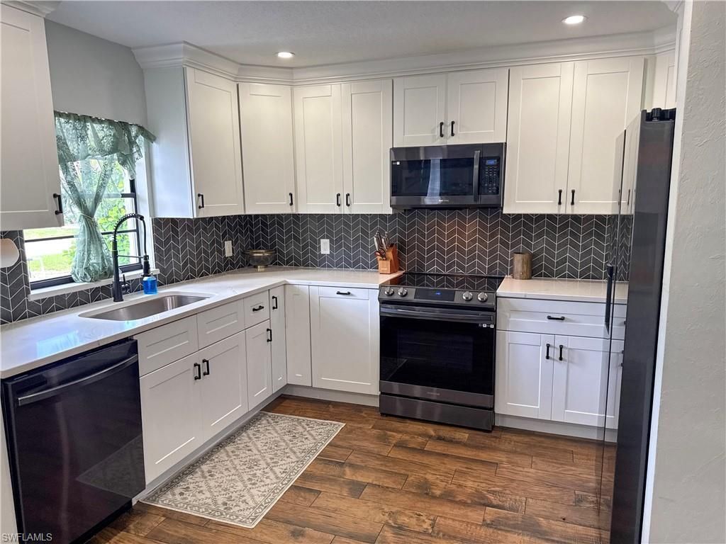 1019 Wyomi Dr, Fort Myers, FL 33919 Photo