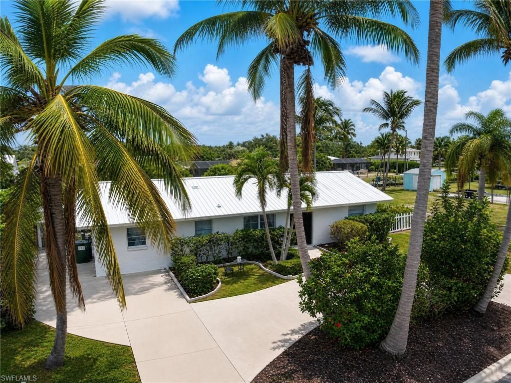 1019 Wyomi Dr, Fort Myers, FL 33919 Photo