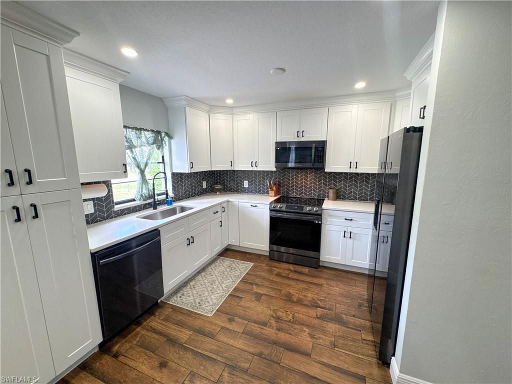 1019 Wyomi Dr, Fort Myers, FL 33919 Photo