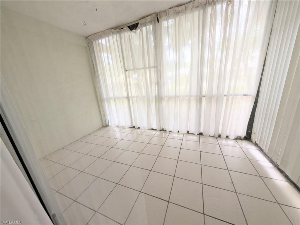 2100 Barkeley Ln , Unit 3, Fort Myers, FL 33907 Photo