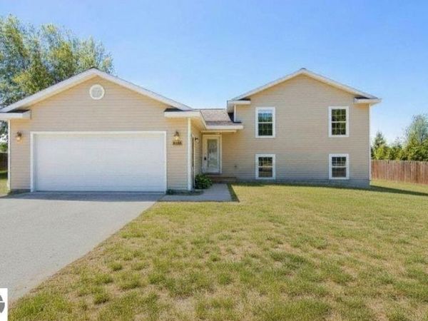 2388 Grouse Drive, Traverse City, MI 49685