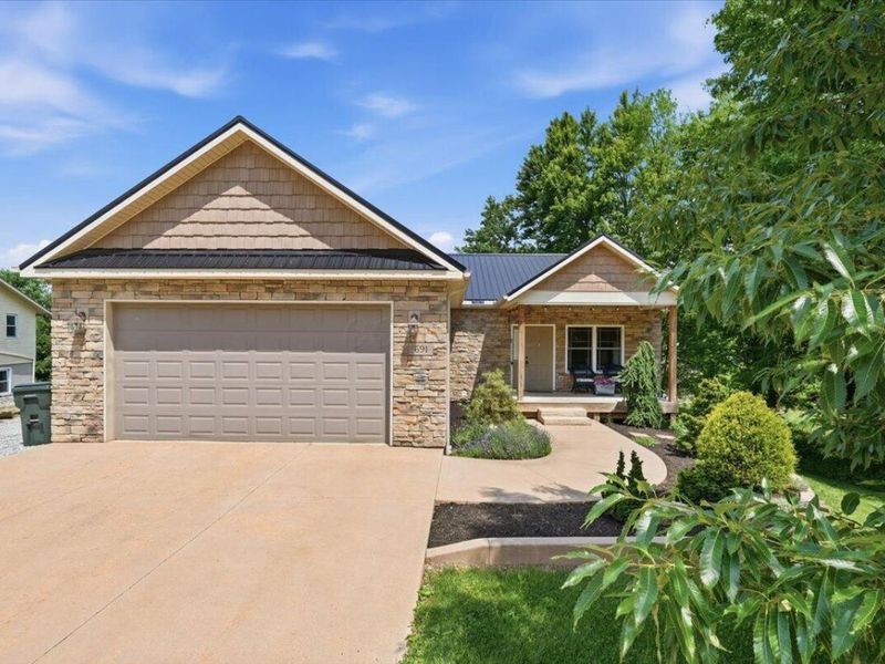 691 Greenbriar Circle, Howard, OH 43028 Photo 37