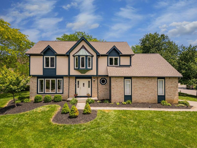 132 Executive Court, Westerville, OH 43081 Photo 1