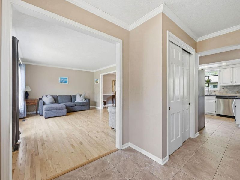 132 Executive Court, Westerville, OH 43081 Photo 2
